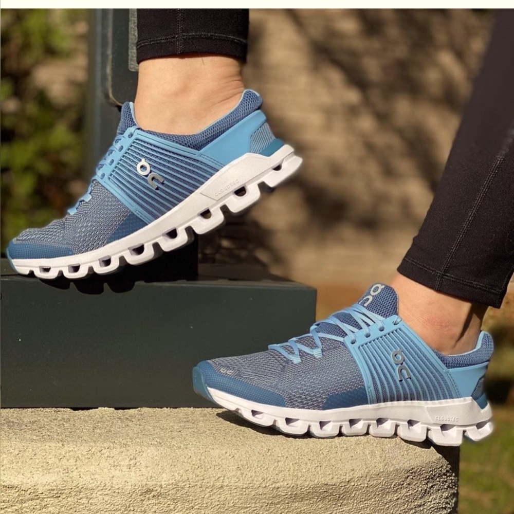 On Running Cloudswift Sneakers